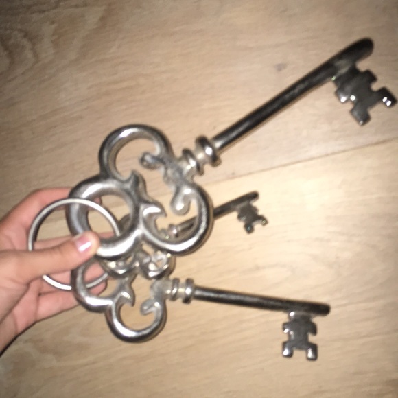 decor - Picture 5 of 6